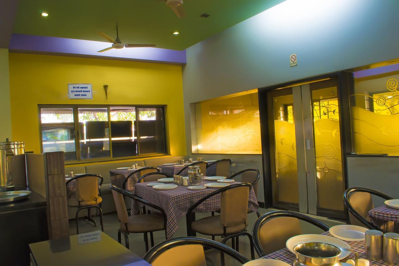 Hotel Sai Prasad Kolhapur Eksteriør bilde